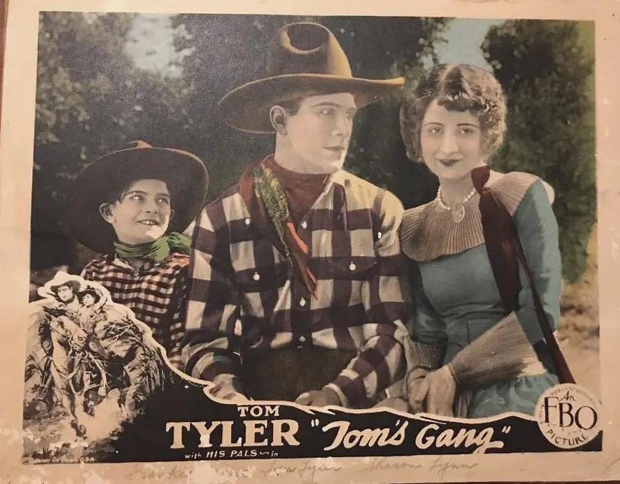Tom's Gang scene