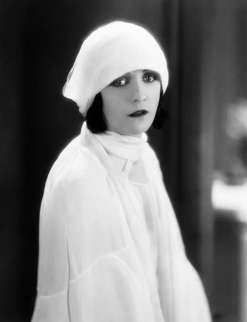 The Woman on Trial scene