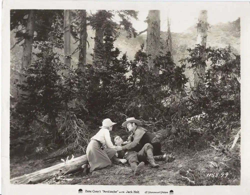 Avalanche photo