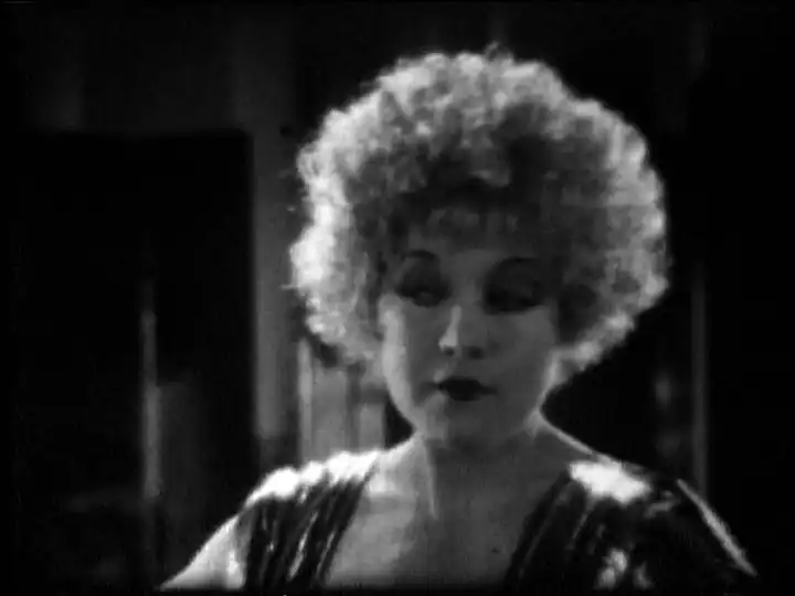 A Blonde for a Night scene
