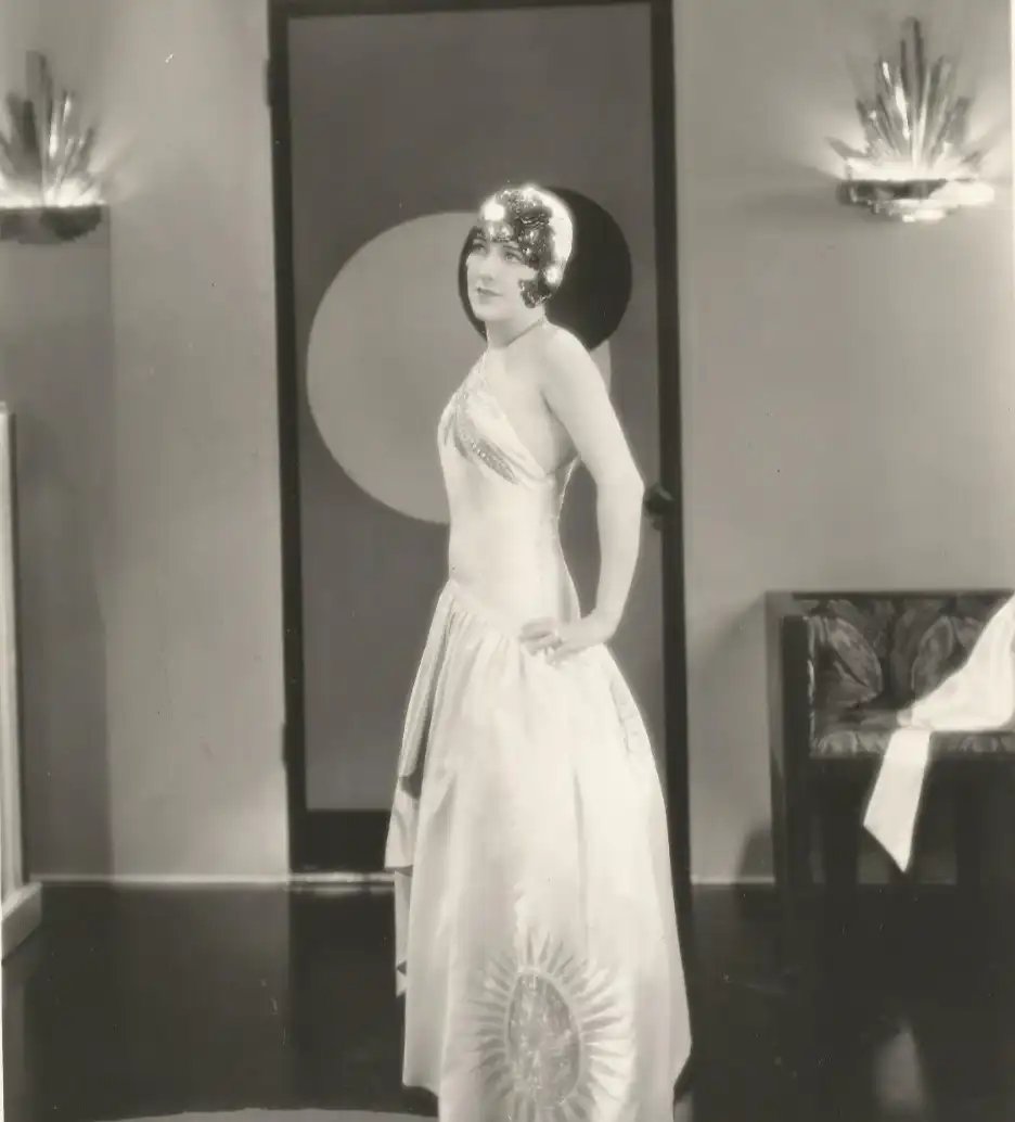 The Five O'Clock Girl photo