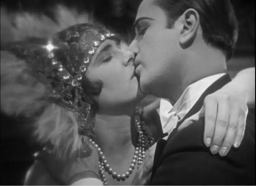 Moulin Rouge photo
