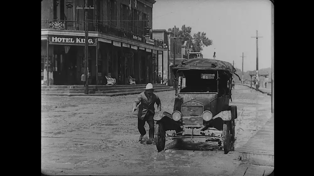 Steamboat Bill, Jr. photo