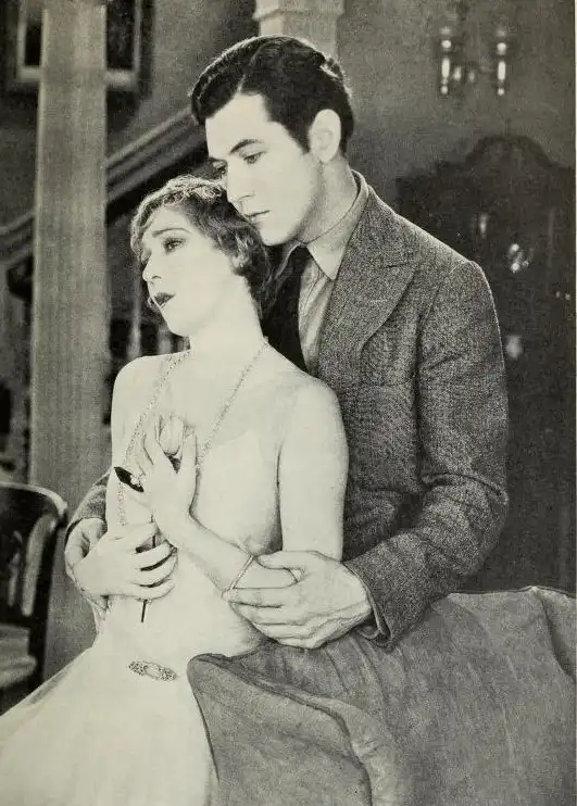 Coquette photo