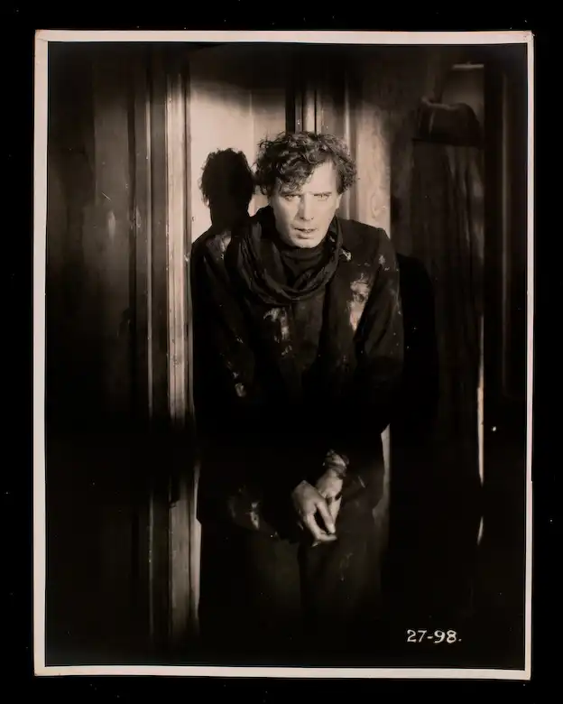 The Informer photo