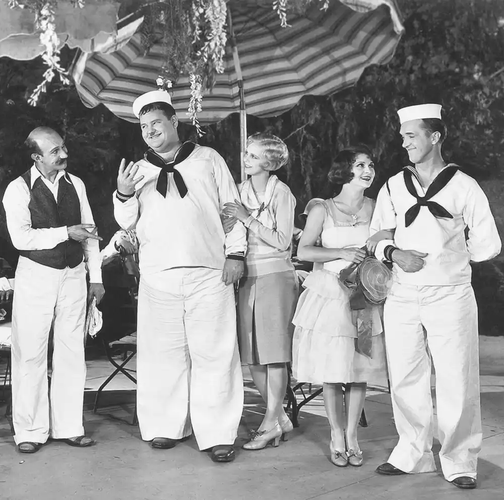 Men O'War photo