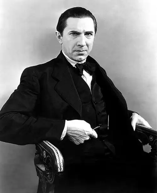 The Thirteenth Chair photo