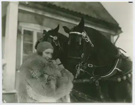 Charlotte Löwensköld scene