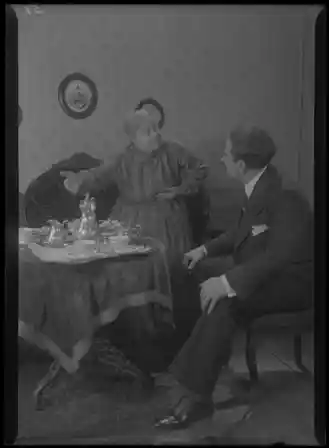 Charlotte Löwensköld scene