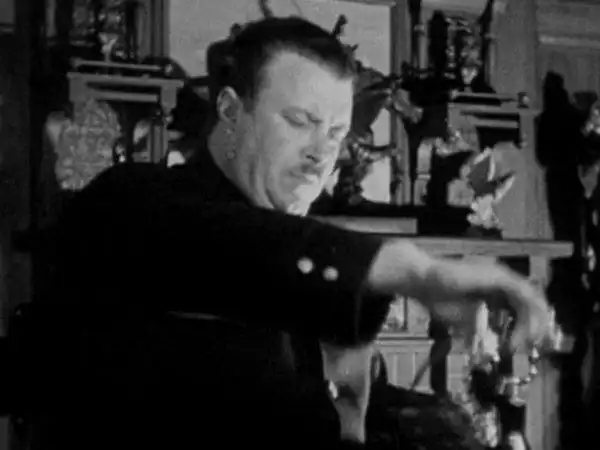 The Laurel-Hardy Murder Case scene