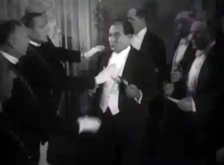 The Mystery of the Yellow Room scene