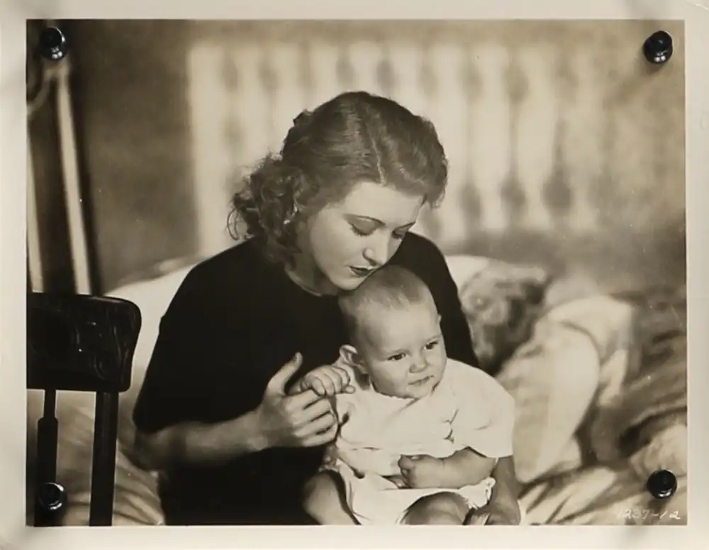 Sarah and Son photo