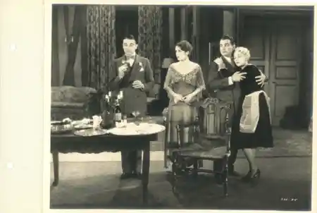 Sweethearts and Wives scene