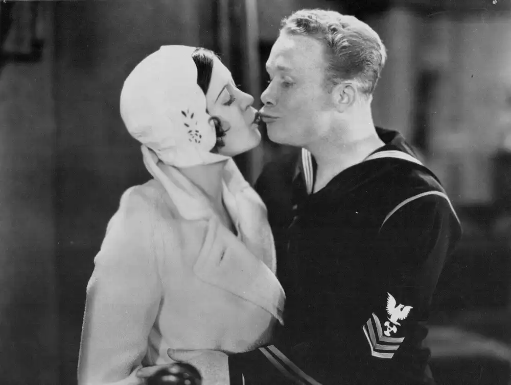Sweethearts on Parade photo