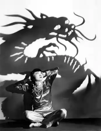 Daughter of the Dragon photo