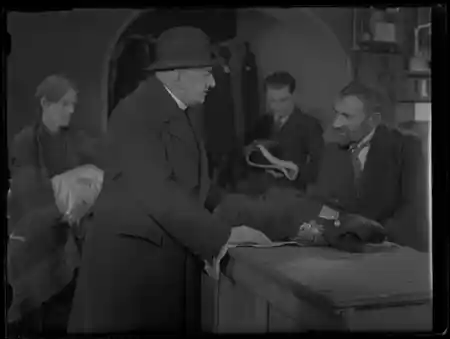 Hans Majestät får vänta photo