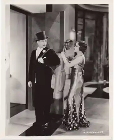 Indiscreet scene
