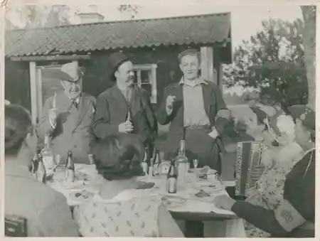 Kärlek och landstorm photo