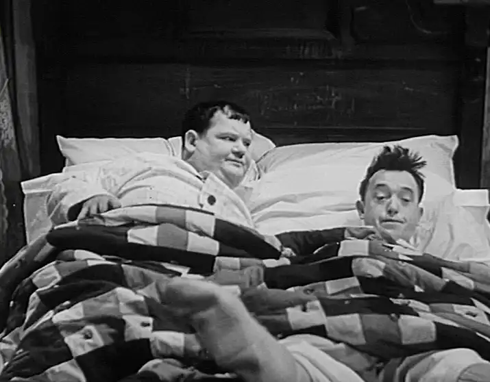 Laughing Gravy scene