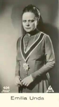 Mädchen in Uniform scene