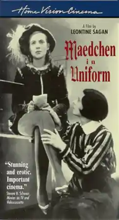 Mädchen in Uniform scene