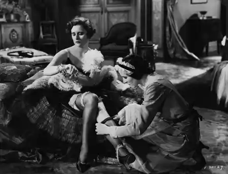 Secrets of a Secretary scene