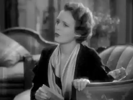 Smart Woman scene