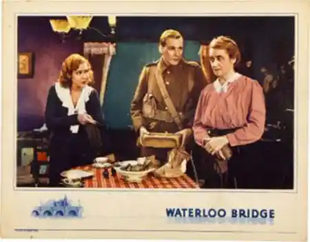 Waterloo Bridge scene