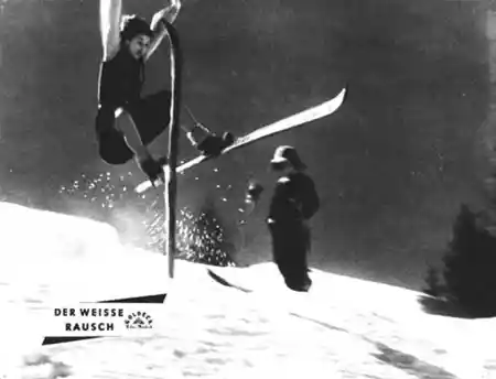 Der weiße Rausch - Neue Wunder des Schneeschuhs scene