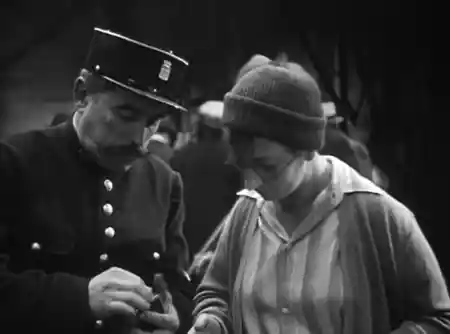 À nous la liberté scene