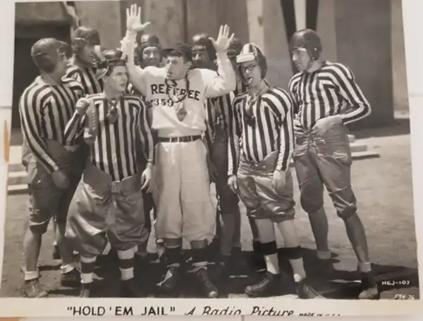 Hold 'Em Jail photo