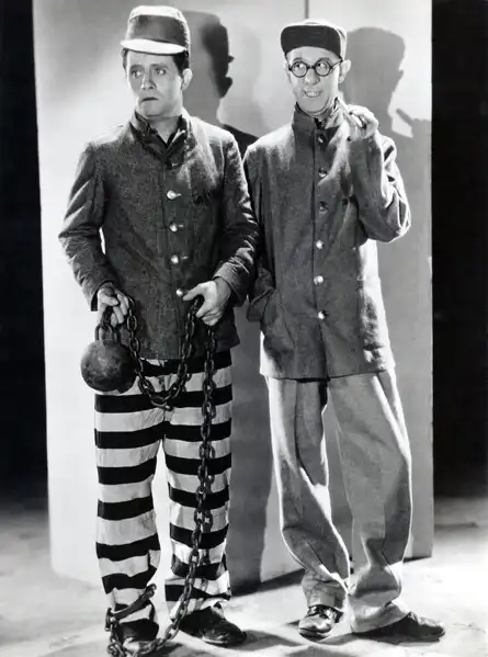 Hold 'Em Jail photo