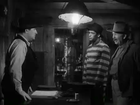 I Am a Fugitive from a Chain Gang photo