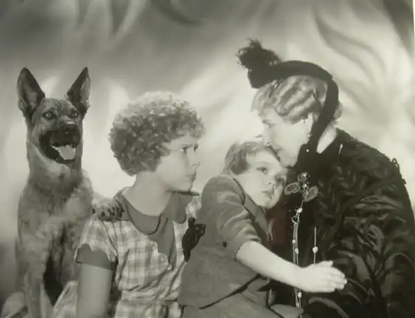 Little Orphan Annie photo