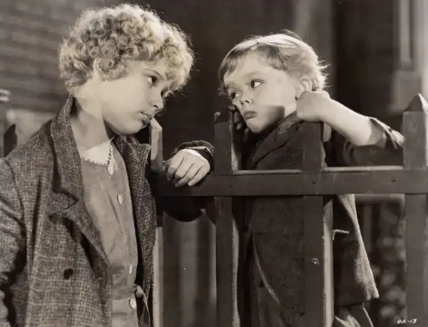 Little Orphan Annie scene