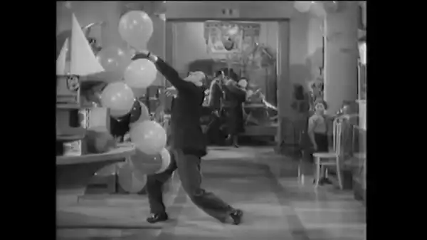 Love on Wheels scene