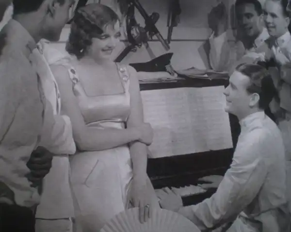 Midshipmaid Gob scene