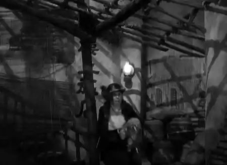 Shanghai Express scene