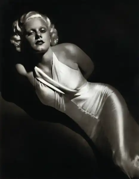 Bombshell photo
