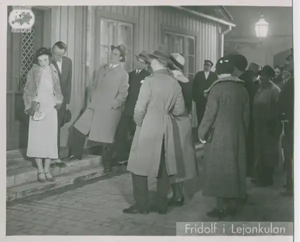 Fridolf i lejonkulan photo