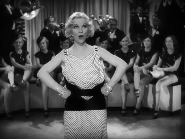 Lady for a Day scene