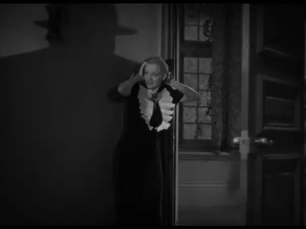 Secret of the Blue Room photo