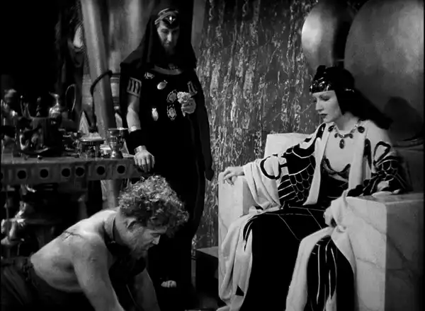 Cleopatra photo