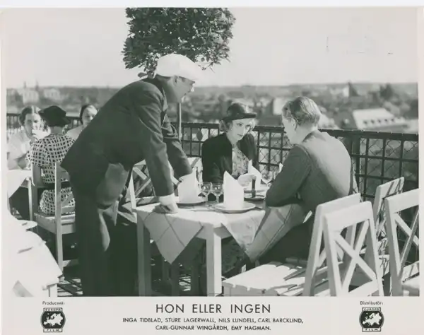 Hon eller ingen photo