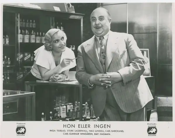 Hon eller ingen photo