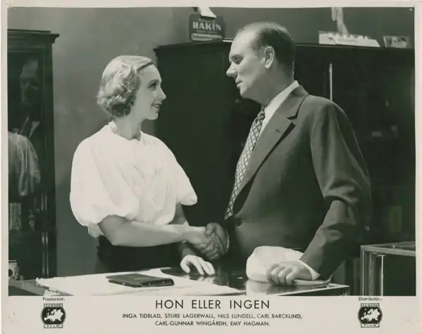 Hon eller ingen scene