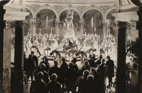 Madame Du Barry scene