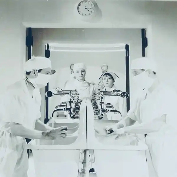 Men in White photo
