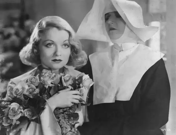 Outcast Lady scene