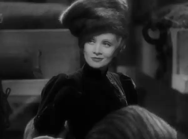 The Scarlet Empress photo